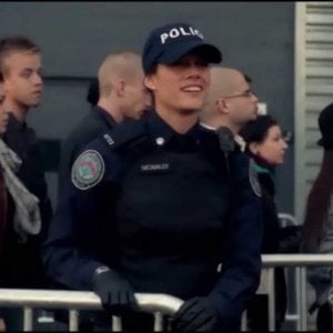 Rookie Blue - 2x01 - Andy gets shot