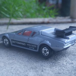 Tomica: De Tomaso PanterA