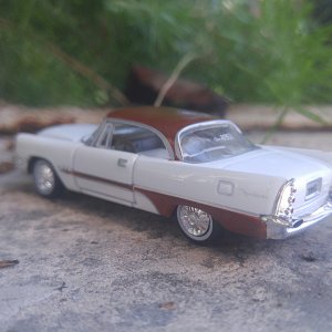 M2 1/64: 1957 Desoto Fireflite