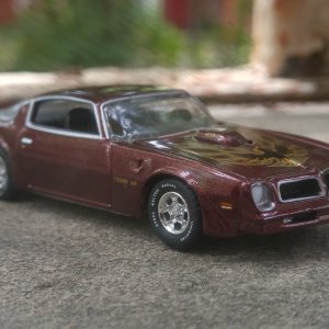 Auto World: 1976 Pontiac Firebird