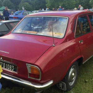 Peugeot 504