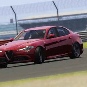 Giulia Quadrifoglio