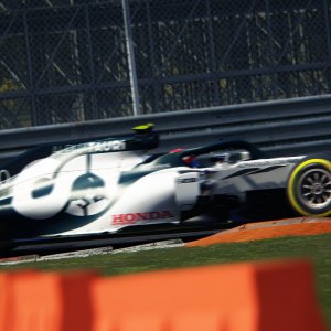 Screenshot_rss_formula_hybrid_2020_monza_8-8-120-22-48-35