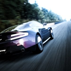 V12 Vantage '10 - 001 - Edit - 002.jpg