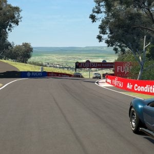 Mount Panorama Motor Racing Circuit_6.jpg