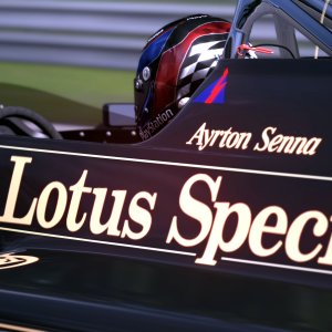 Ayrton Senna Tribute F1 (1).jpg