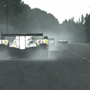 Le Mans 24hr rainy 2.jpg