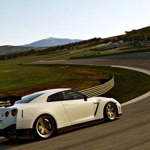 Ascari Full Track_5.jpg