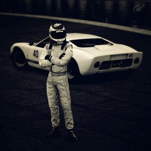 GT40-2-vintage.jpg