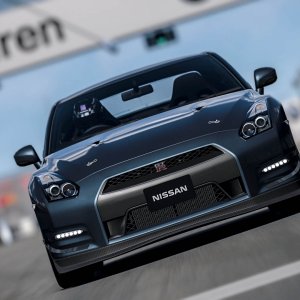 GT_r35_Nurburgring_6.jpg