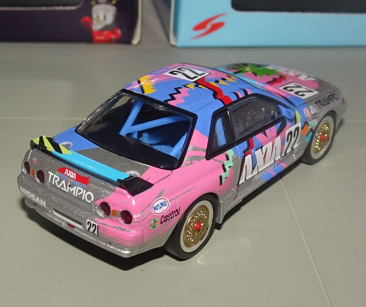 1991 AXIA Nissan GT-R R32