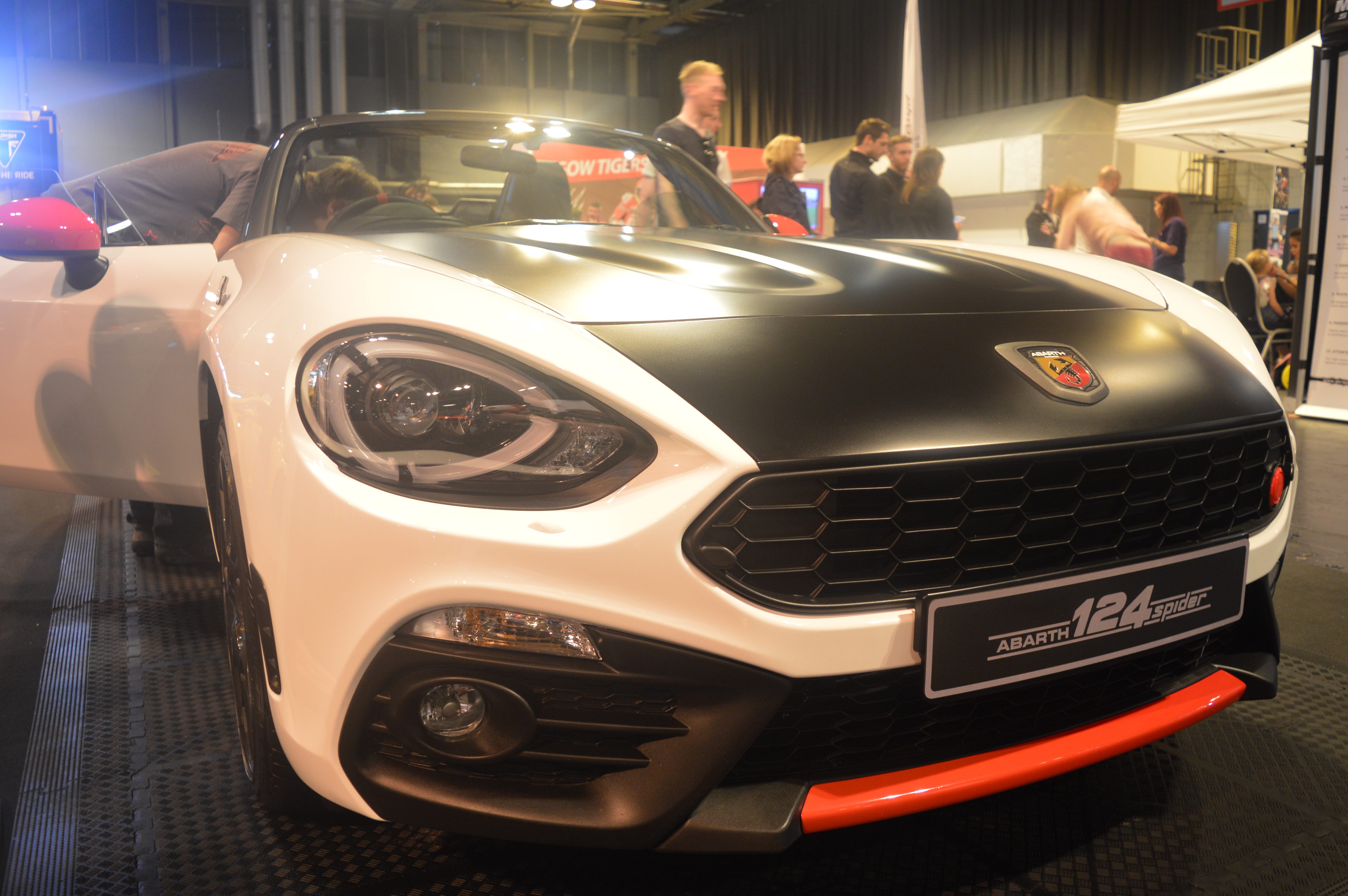 Abarth 124 Spider