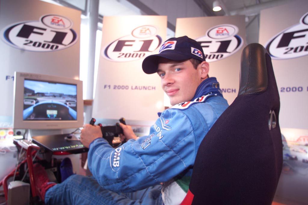 Alex Wurz playing F1 2000