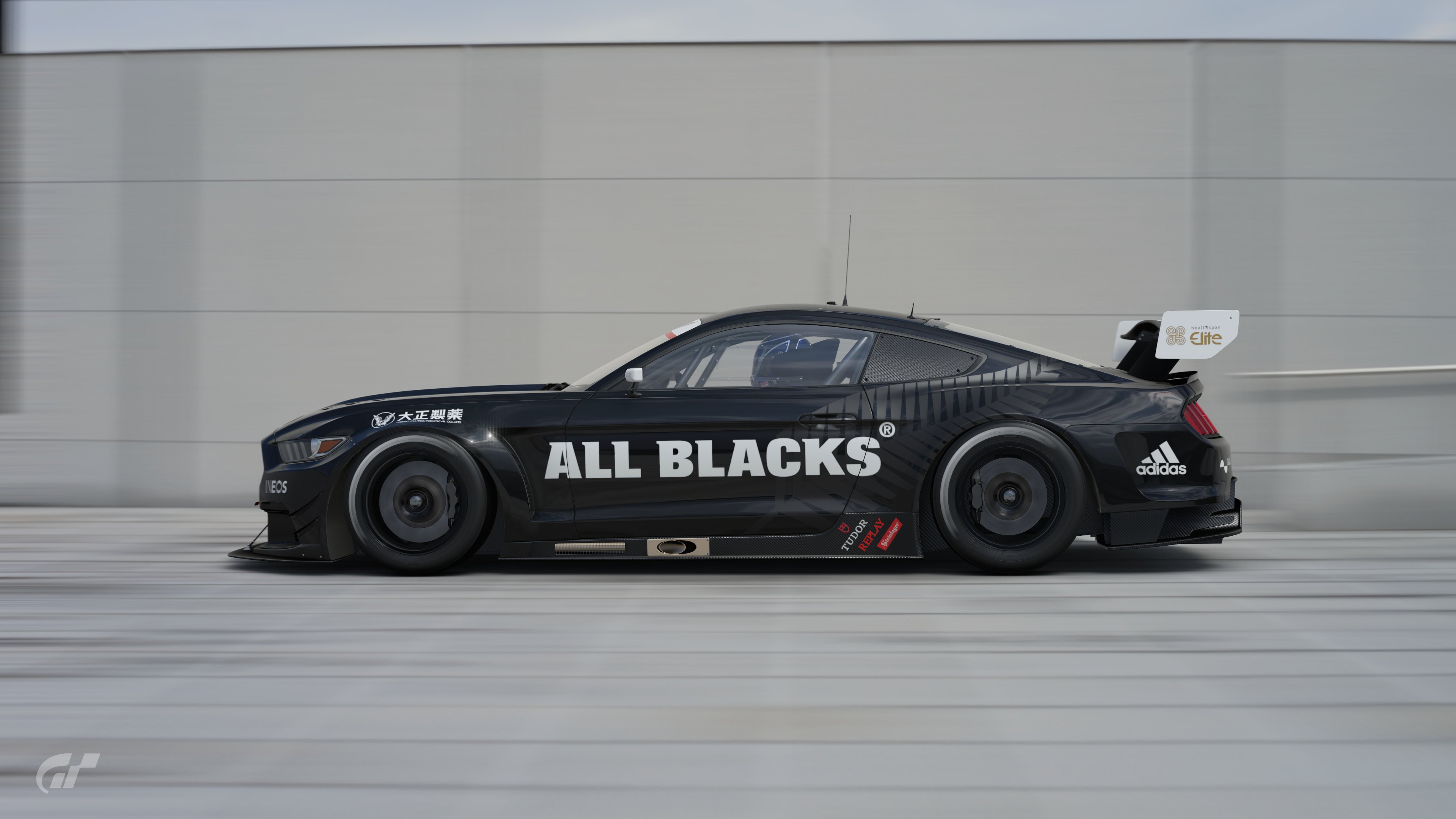 All Blacks Mustang Gr.3_3.jpg