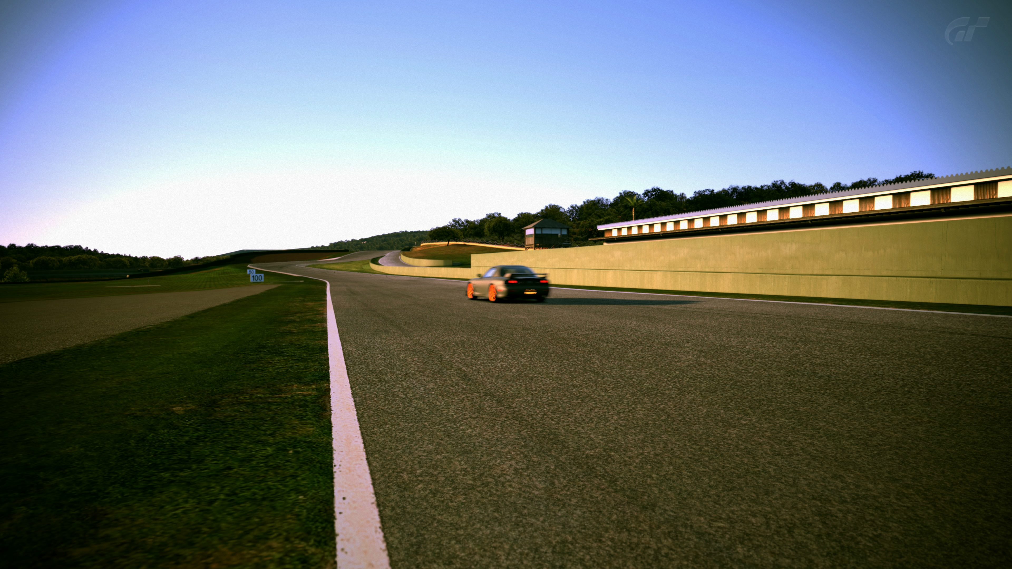 Ascari Full Track_8.jpg