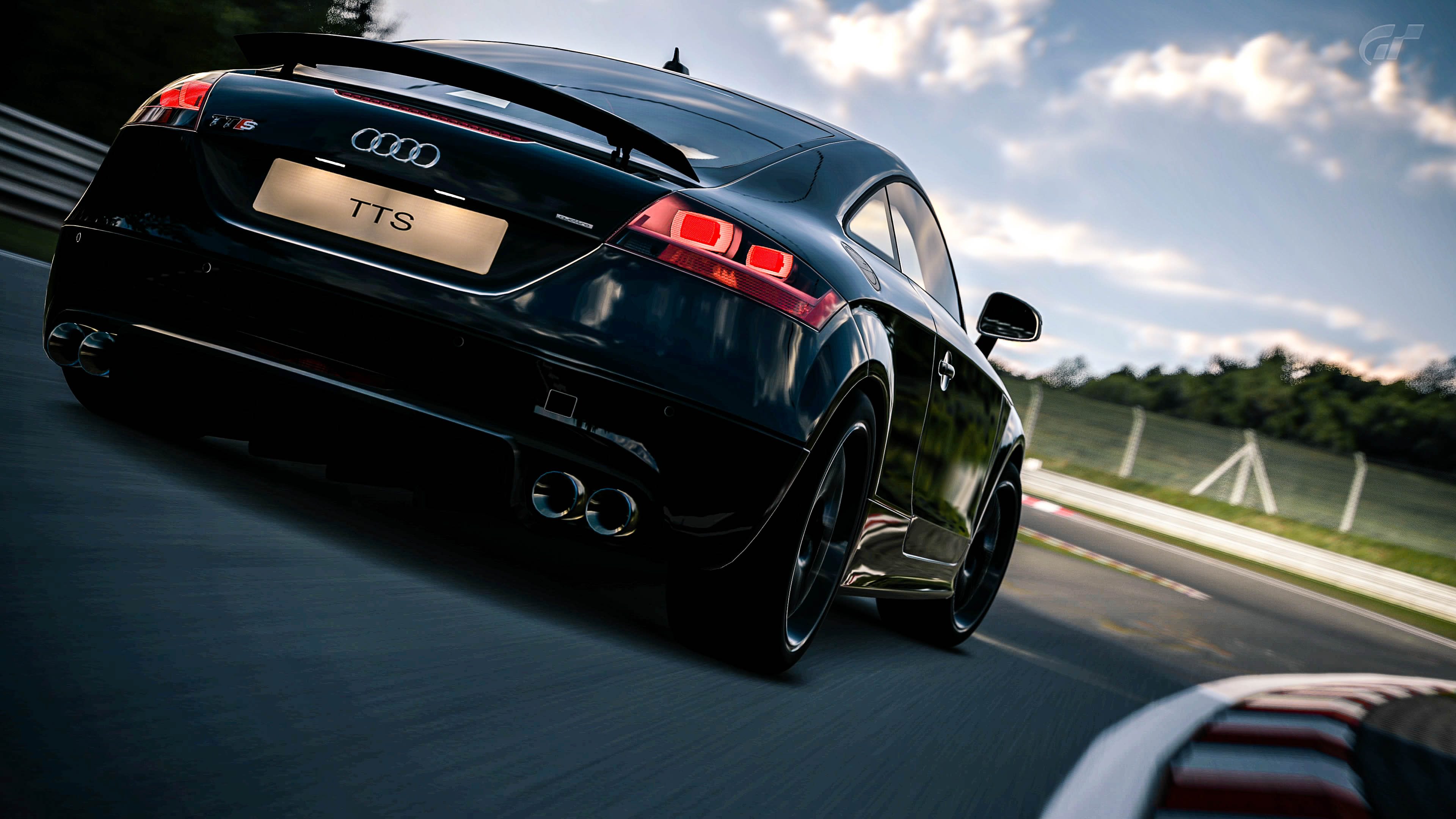 Audi TT-3.jpg