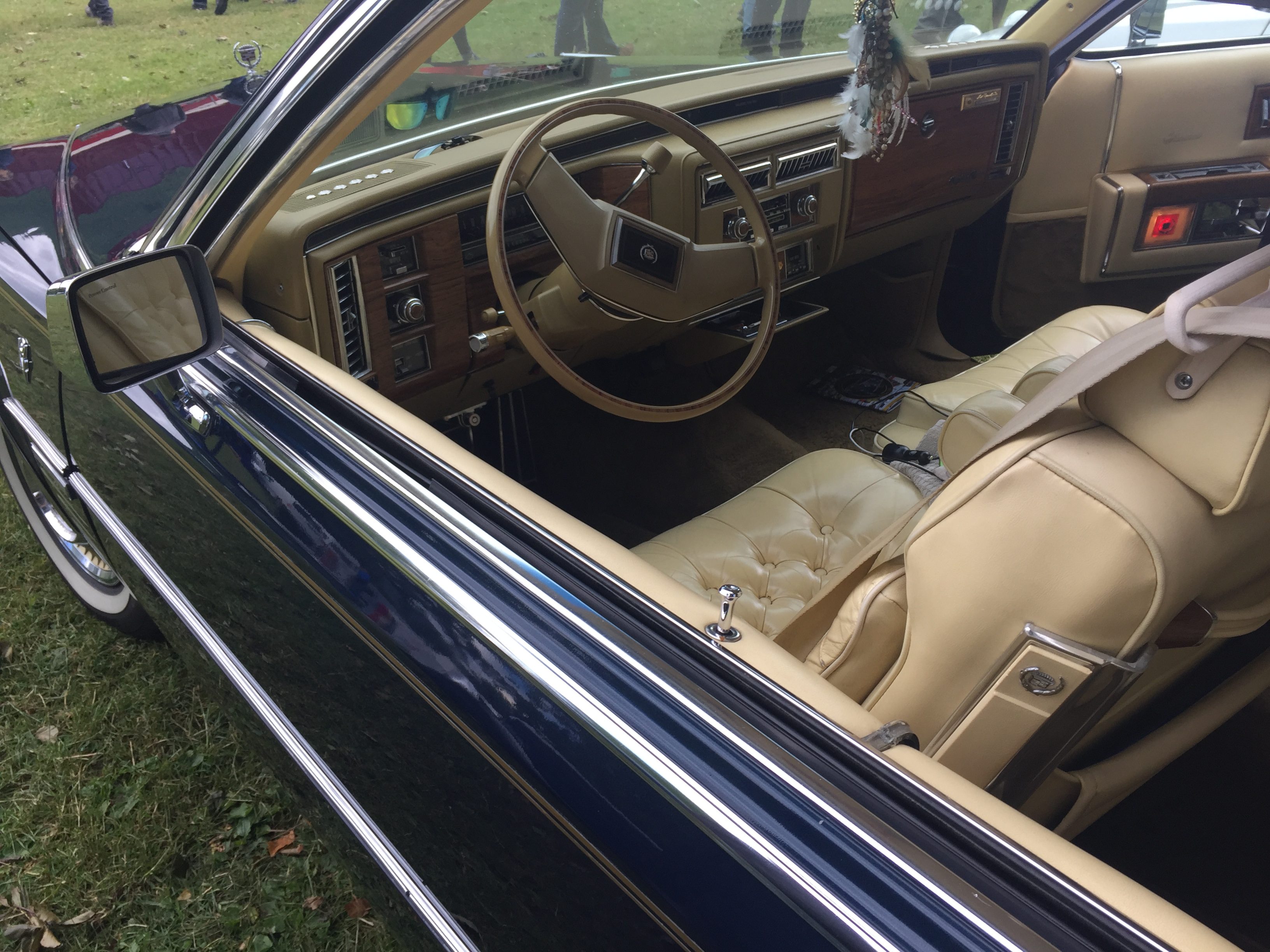 Cadillac Fleetwood Brougham Interior