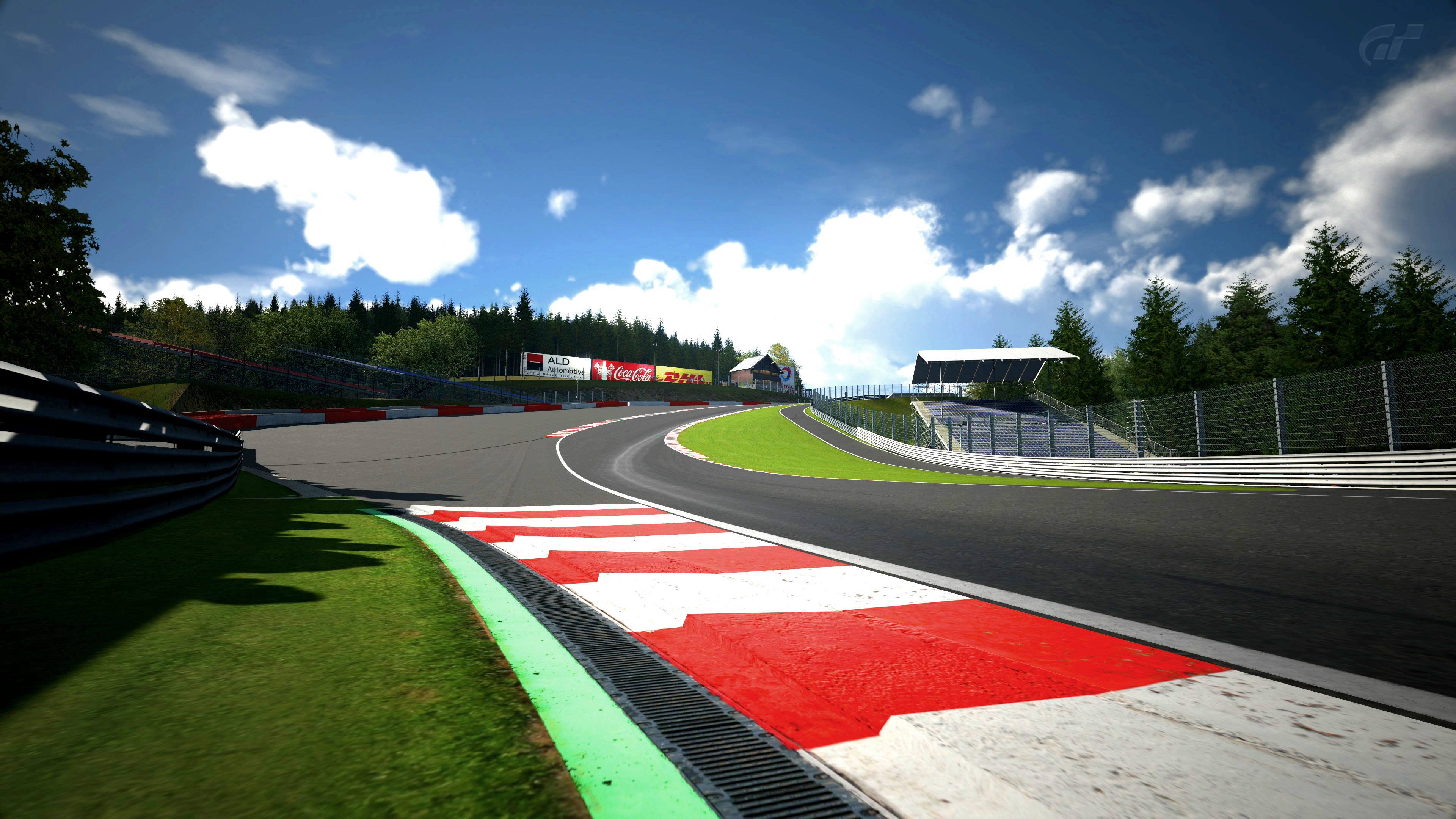 Circuit de Spa-Francorchamps_2edit.jpg