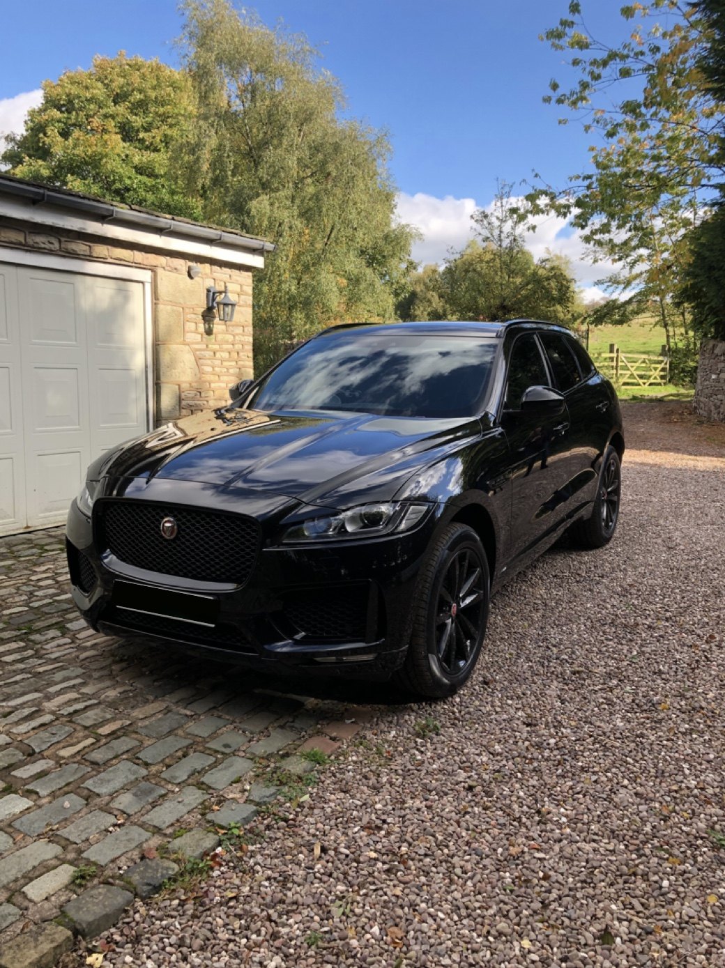 F-Pace Checkered Flag Edition