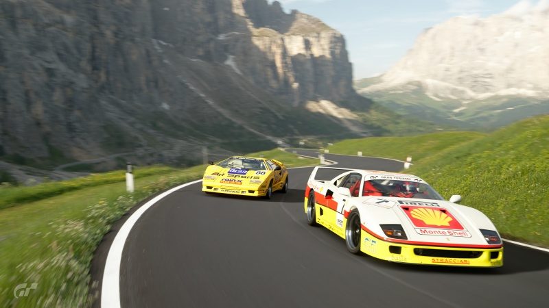 F40 vs Countach 1.jpg