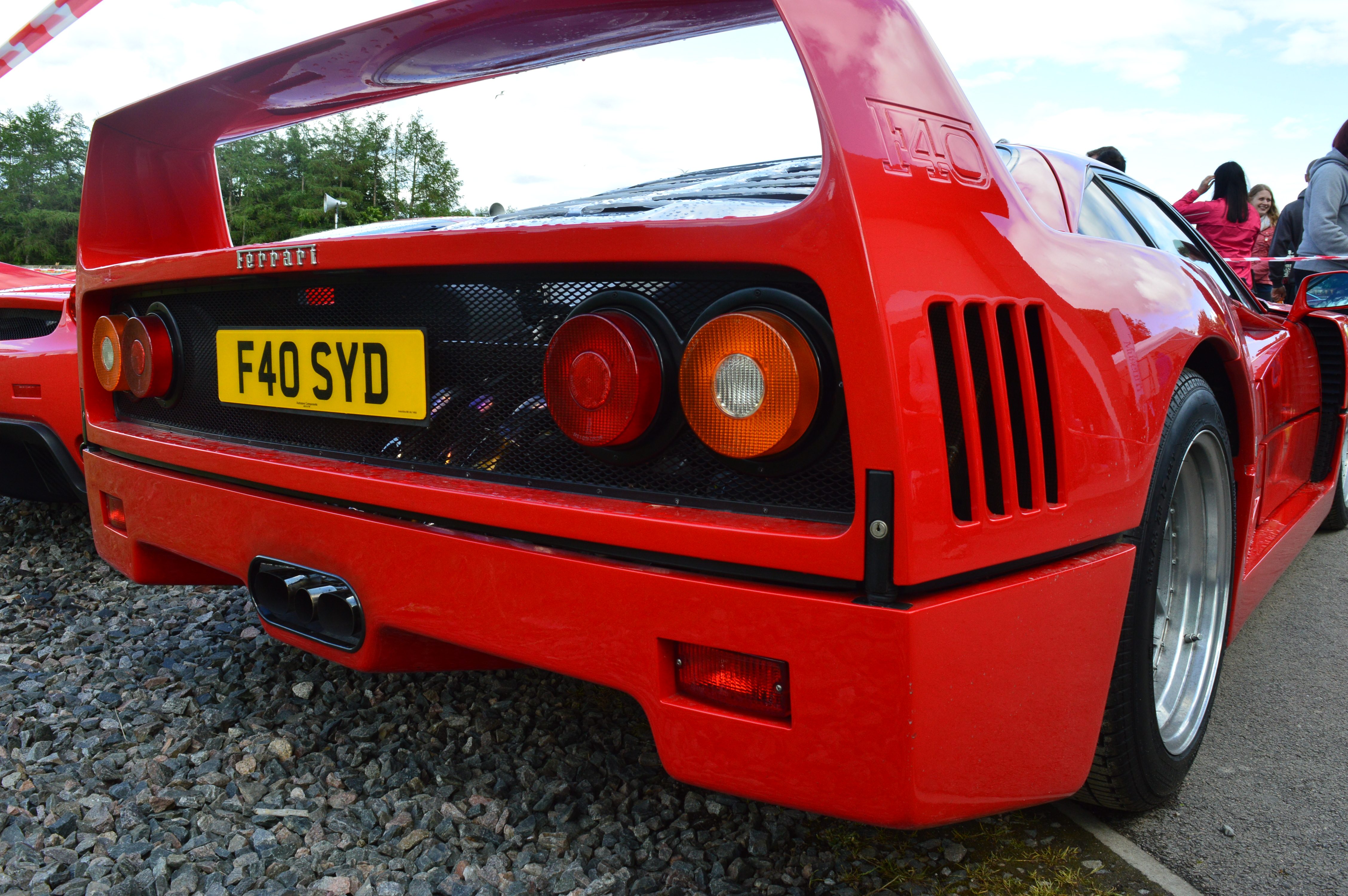 F40