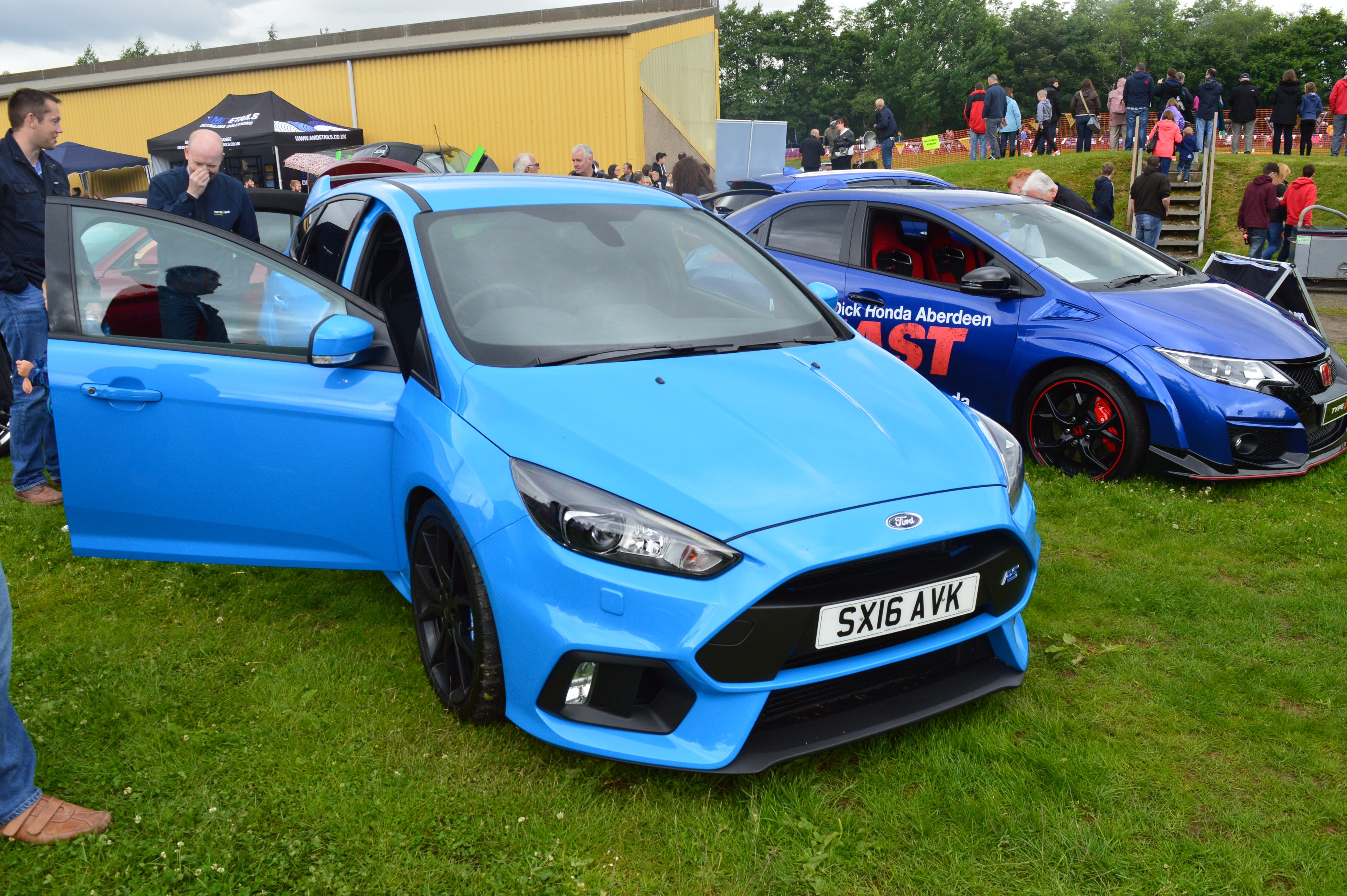 Focus RS & Civic Type R