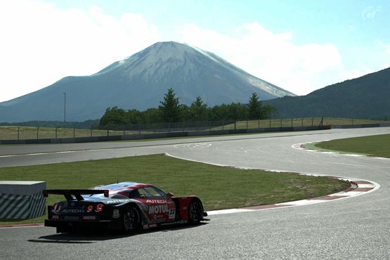 Fuji Speedway F_4.jpg