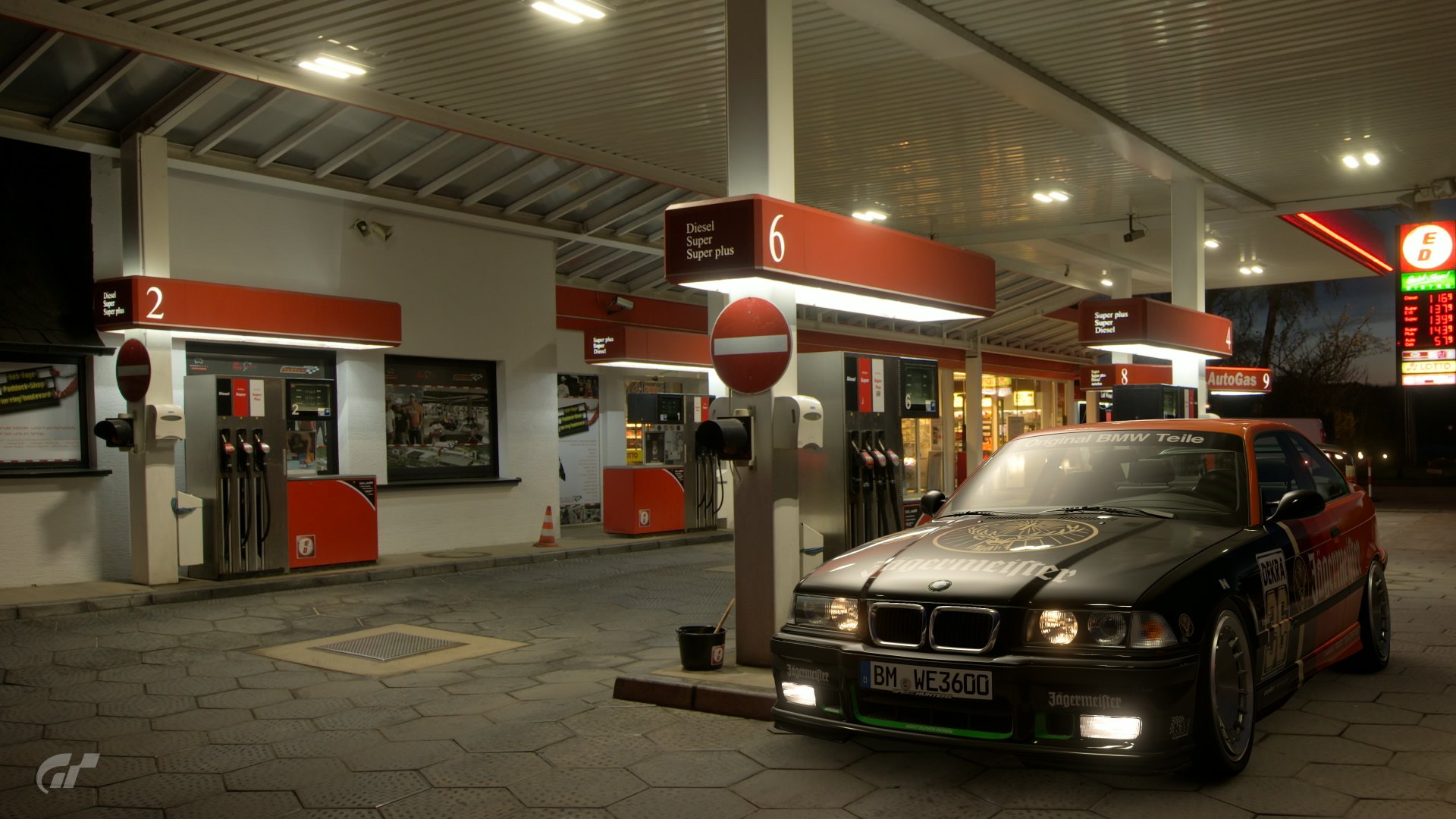 Gas Station_.jpeg