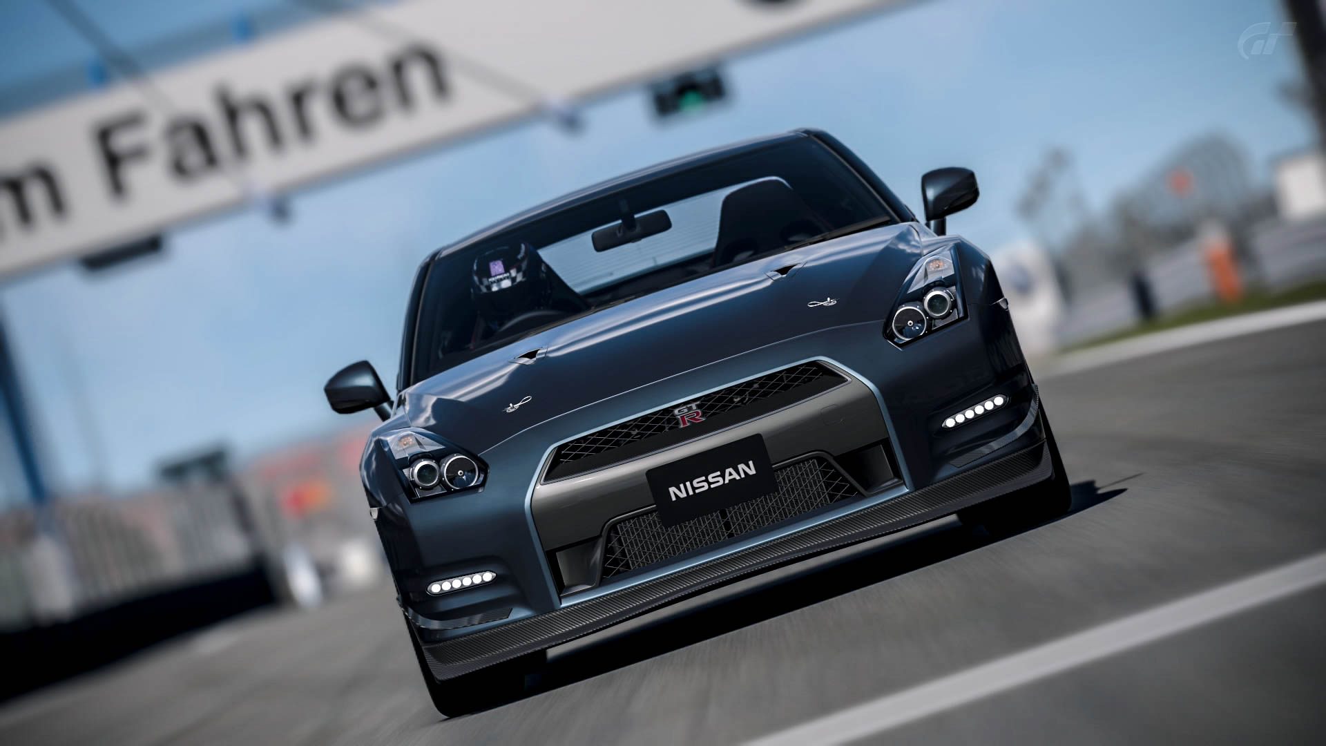 GT_r35_Nurburgring_6.jpg