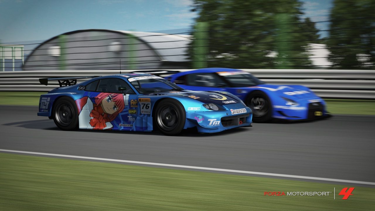 Hisui_Supra_ActionShot_IntoDegner.jpg