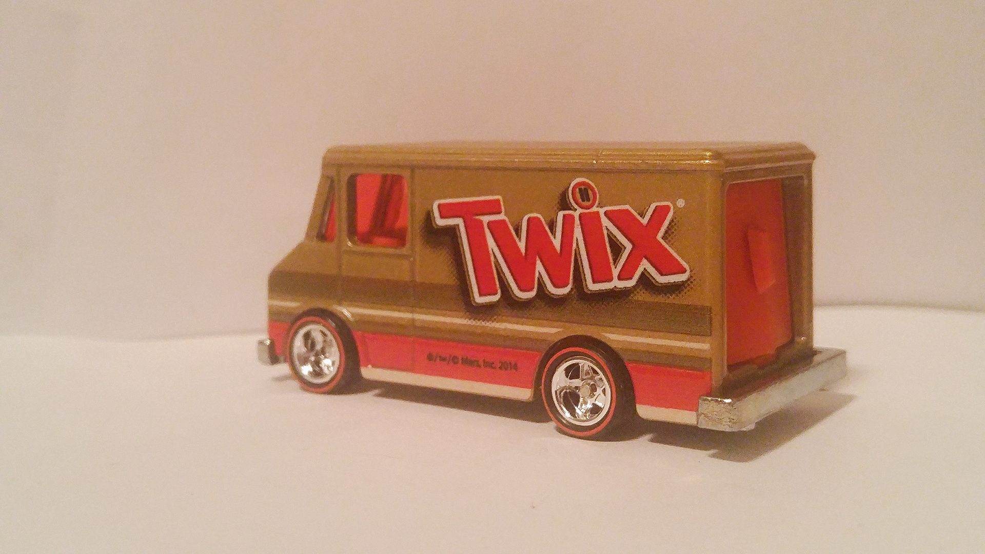 Hot Wheels: Twix Delivery