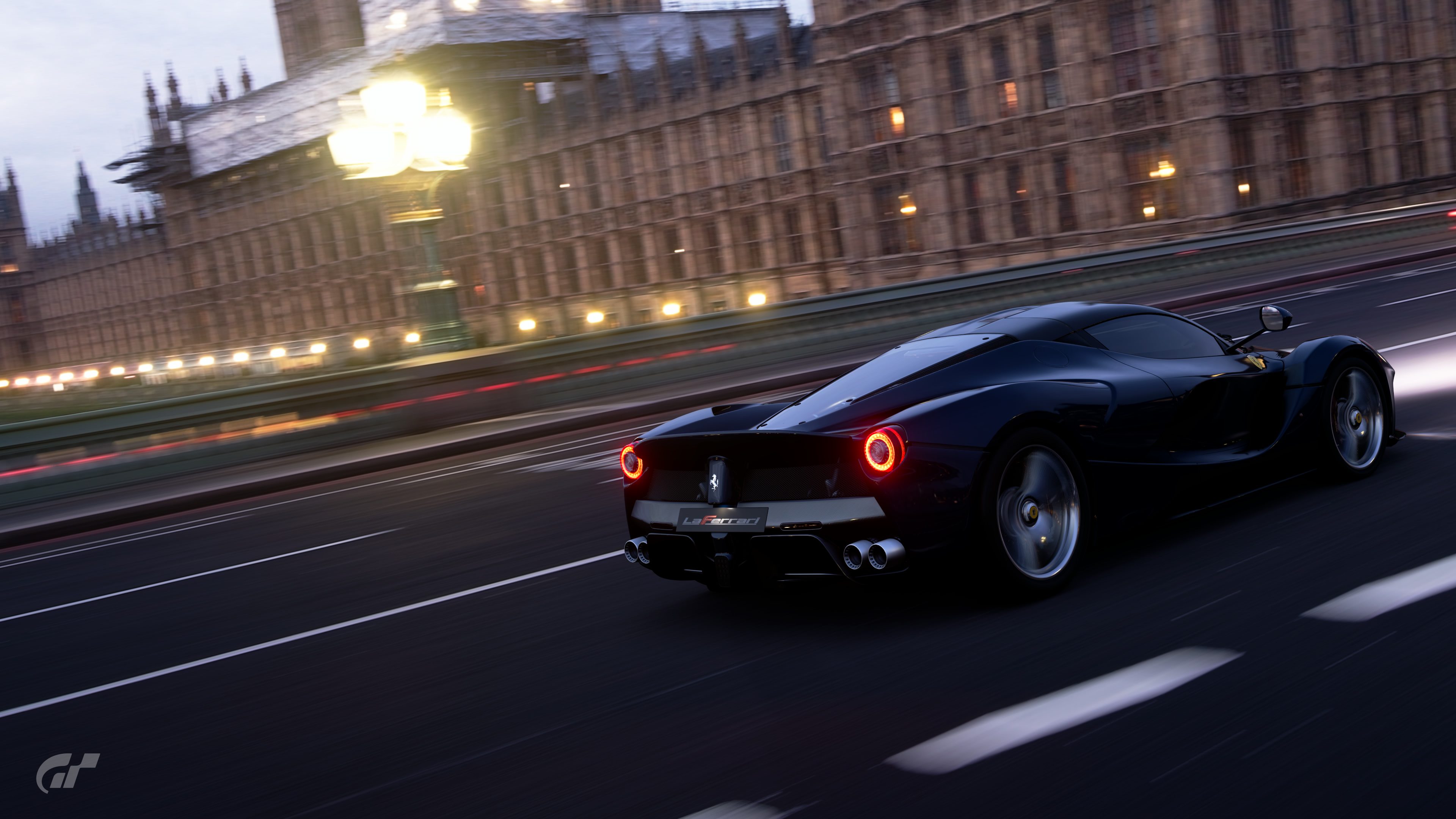 LaFerrari on La Westminster Bridge