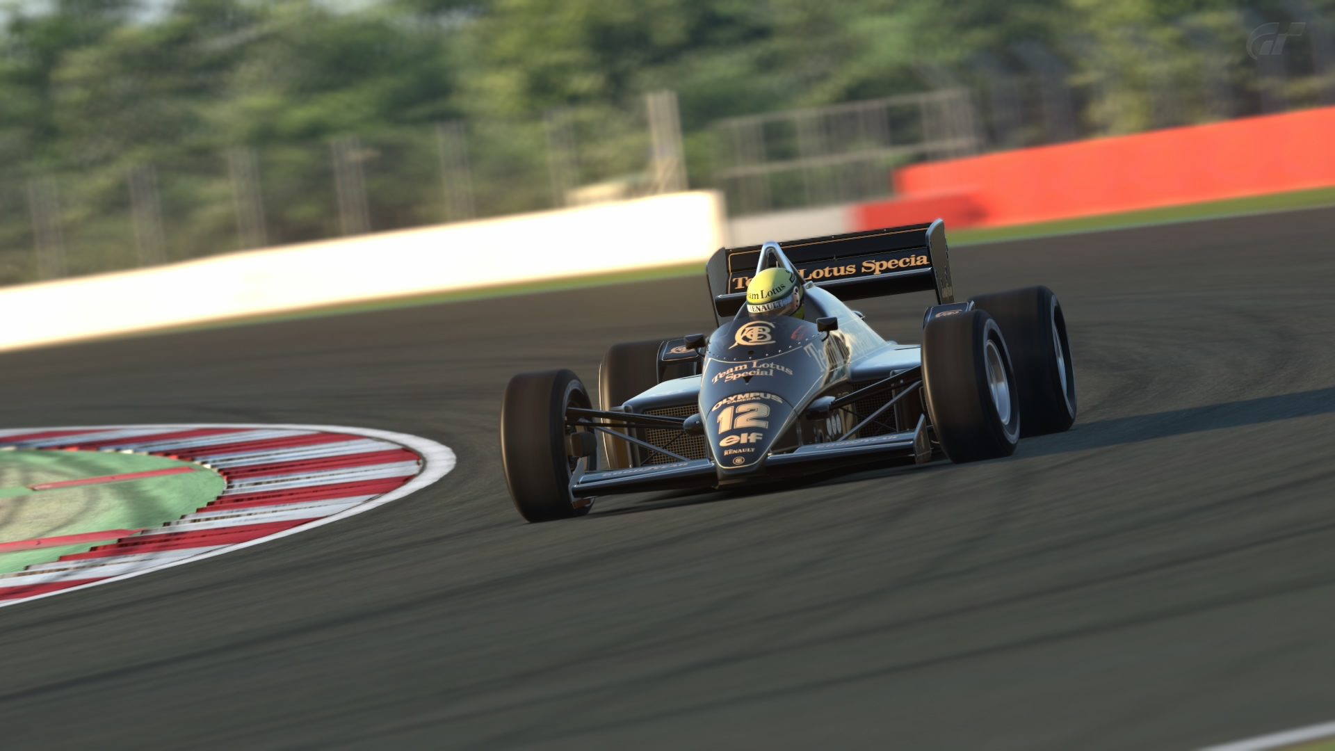 Lotus 97T (5)