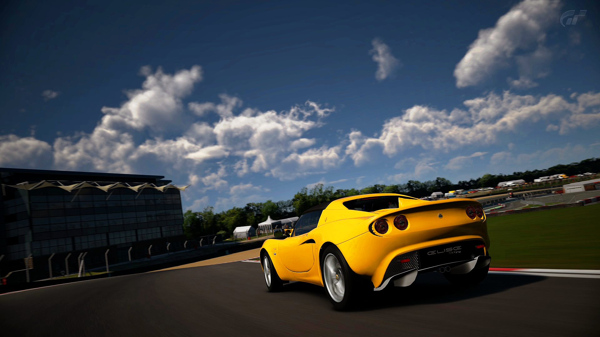 Lotus Elise 111R on Brands Hatch GP_2.jpg