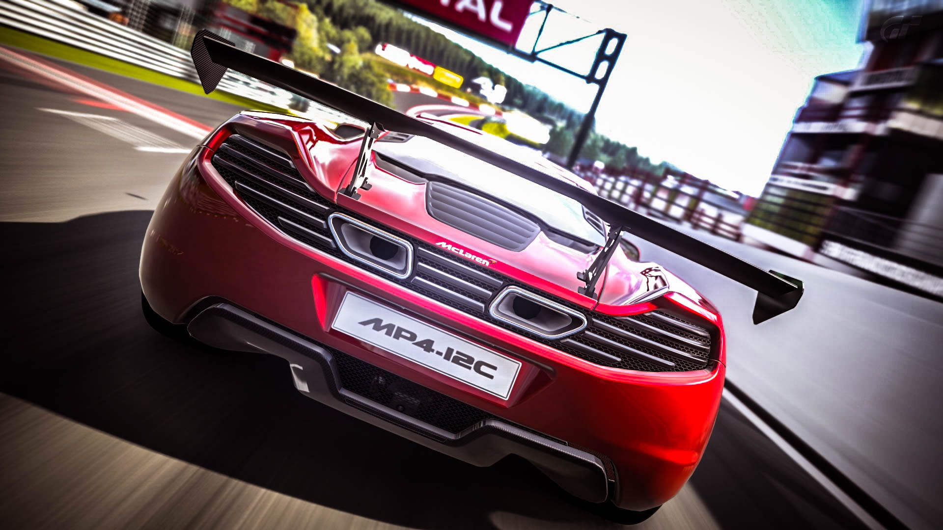 Mclaren_mp412c_5.jpg