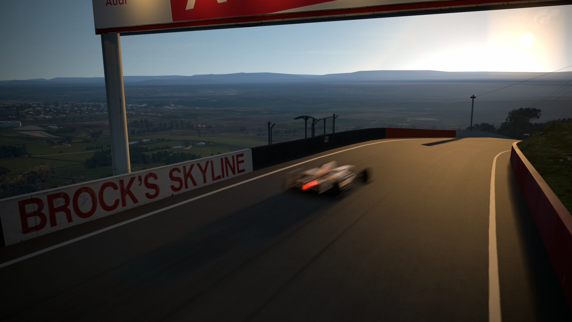 Mount Panorama Motor Racing Circuit_2.jpg