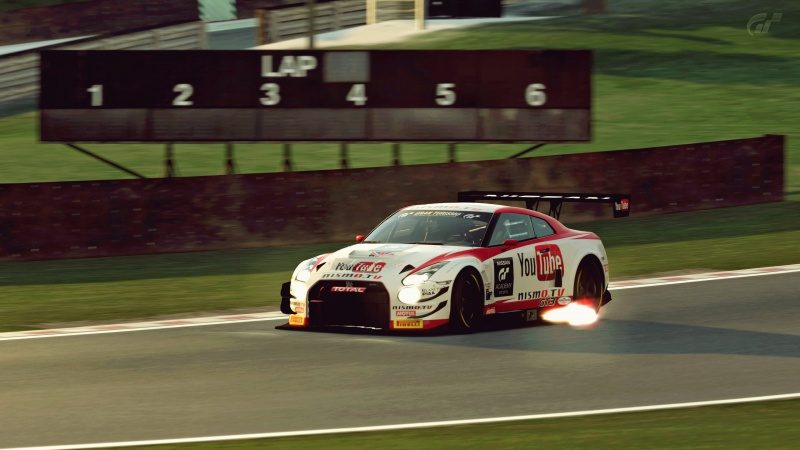 NISSAN - GT-R NISMO GT3 Team RJN '13 (GT Academy 2015) (1).jpg