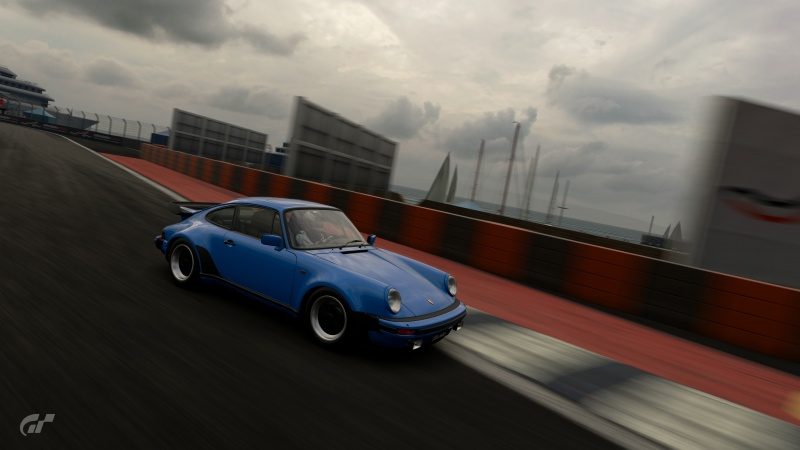 Porsche 930 Turbo - Dragon Trail 5.jpg