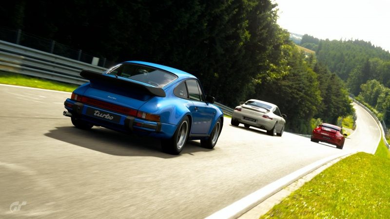 Porsche on Nürburgring.jpg