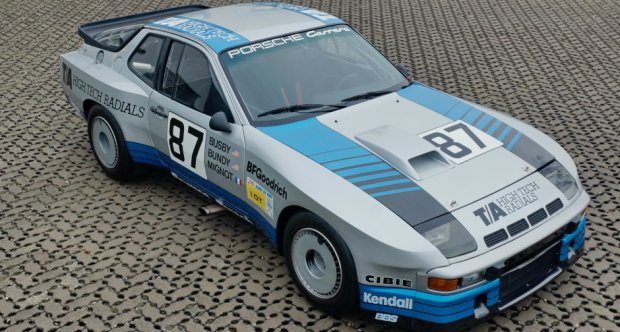 Porsche_924_gtr_-_02