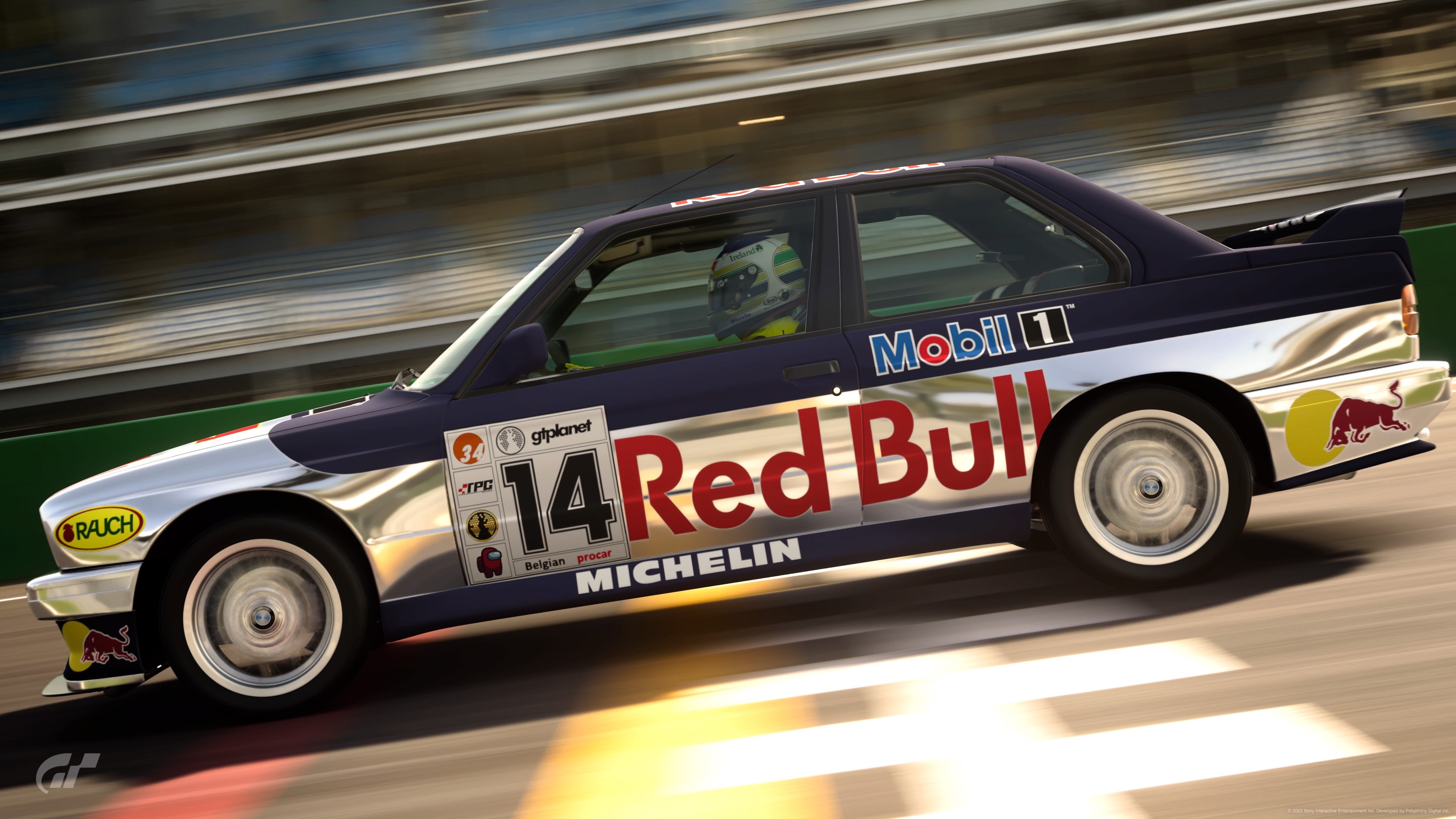 Red Bull BMW 89