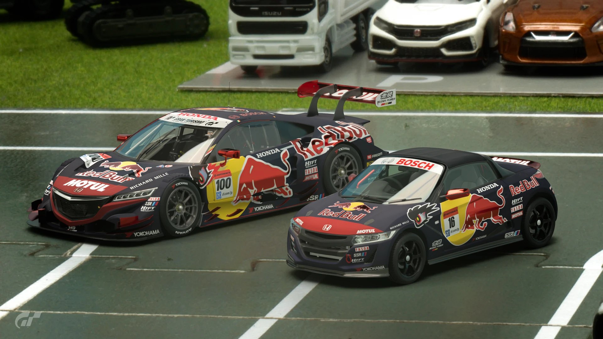 Red Bull Mugen Mini.jpg