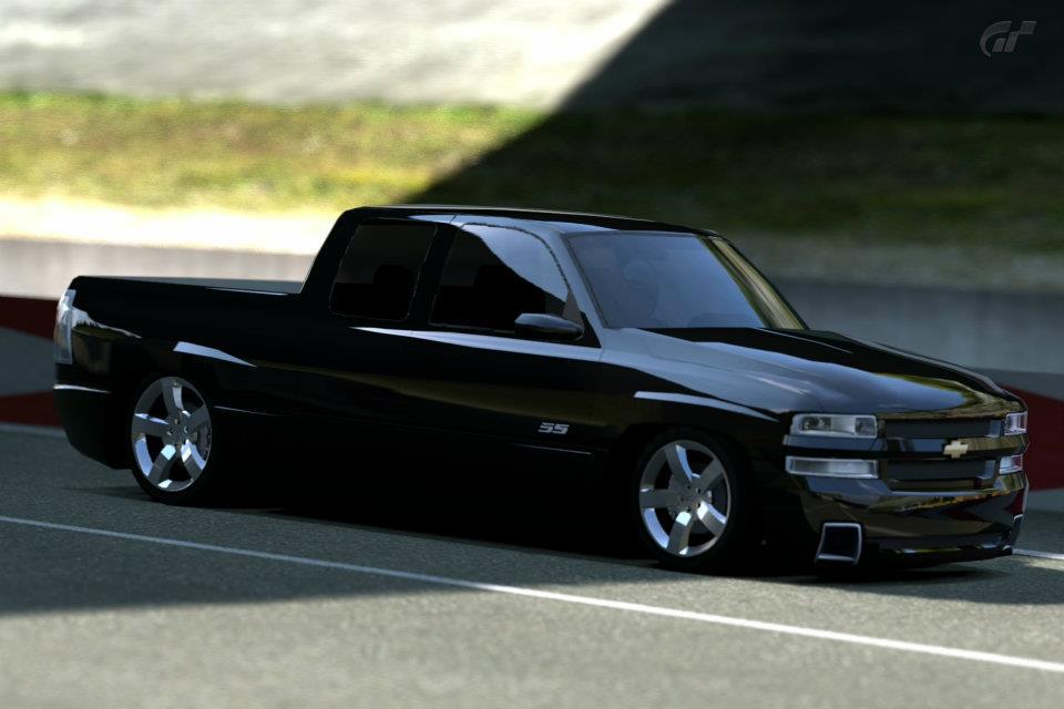 Silverado SS Concept (posing)_6465786978790499093.jpg