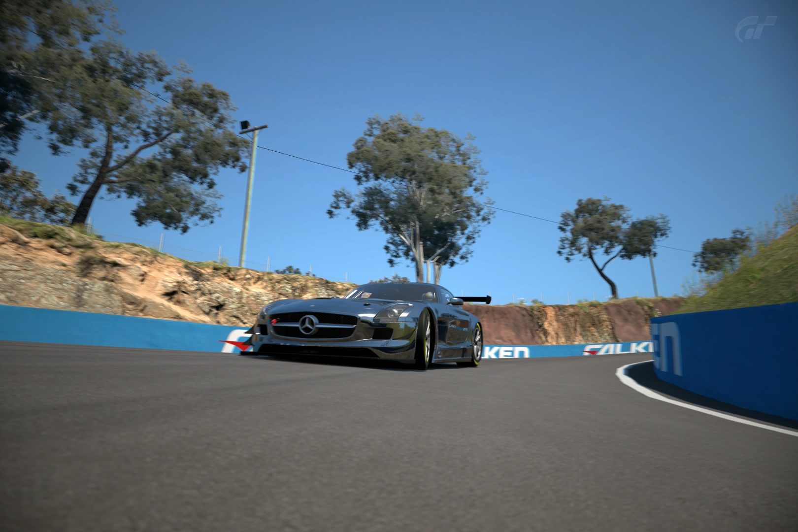 SLS AMG GT3 Mount Panorama Motor Racing Circuit (2).jpg