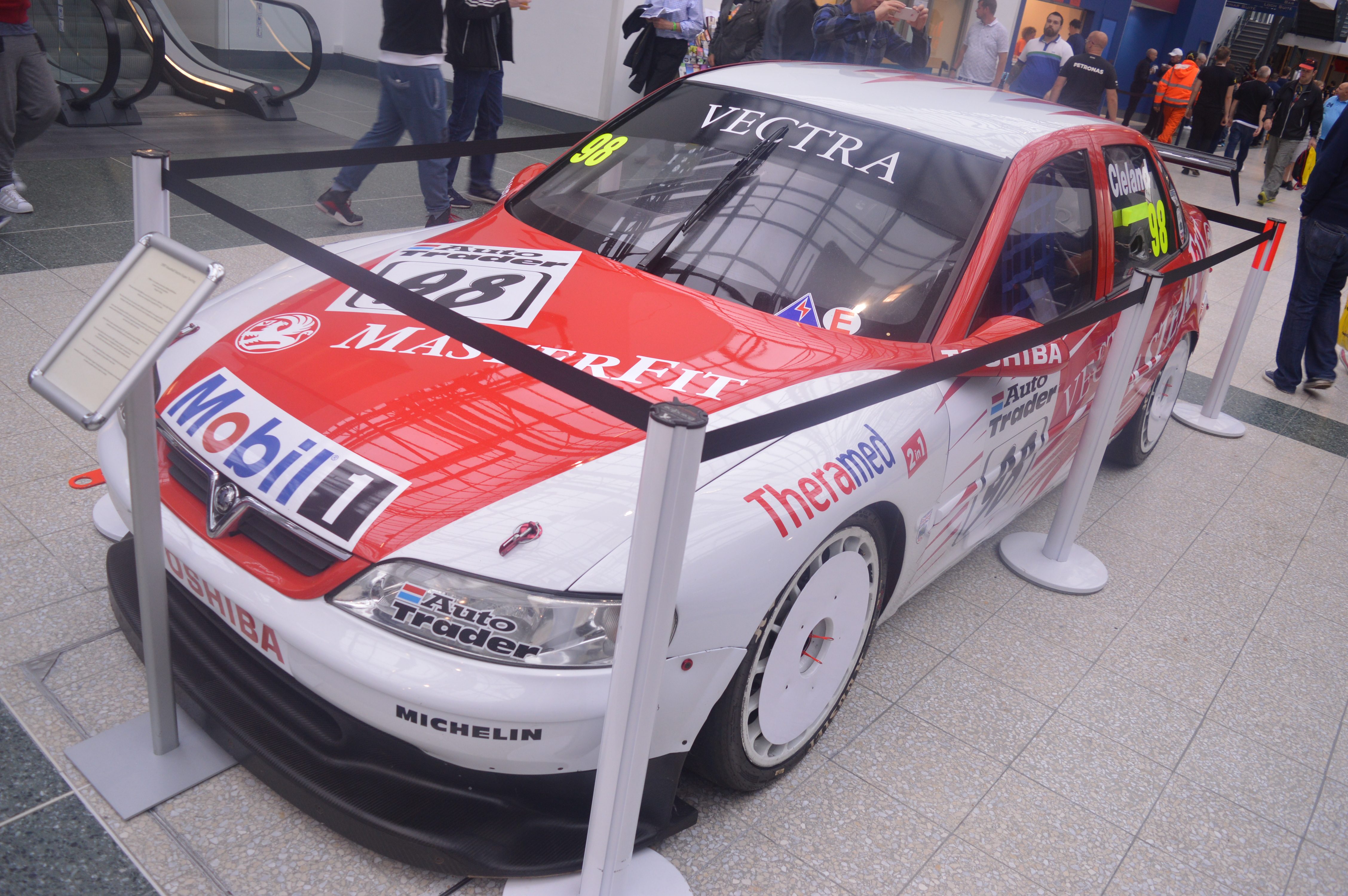 Super Touring Vectra