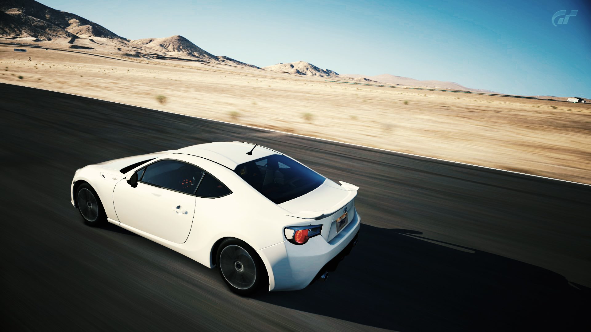 Toyota GT86 pure whiteness.jpg