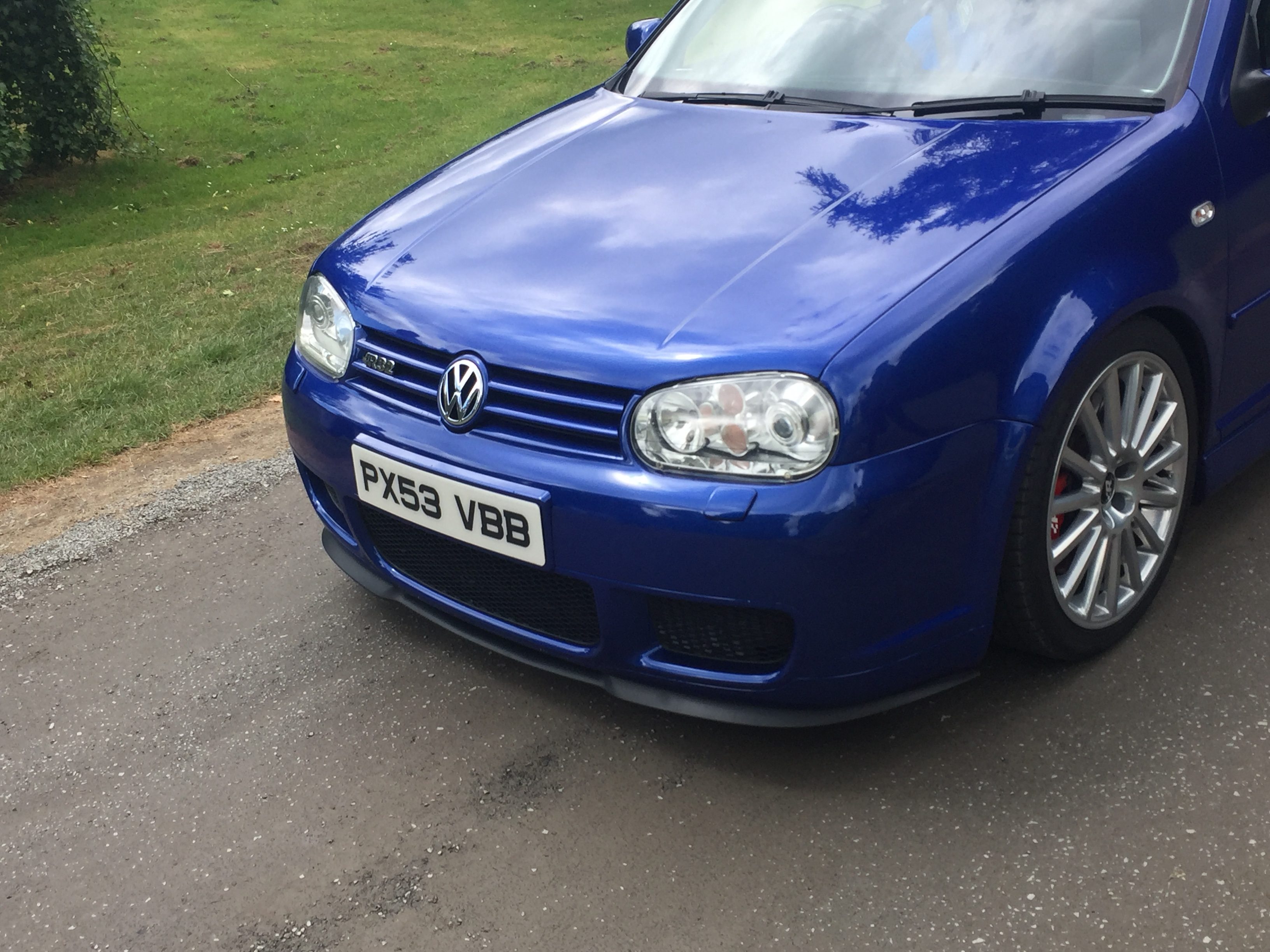 VW Golf IV R32