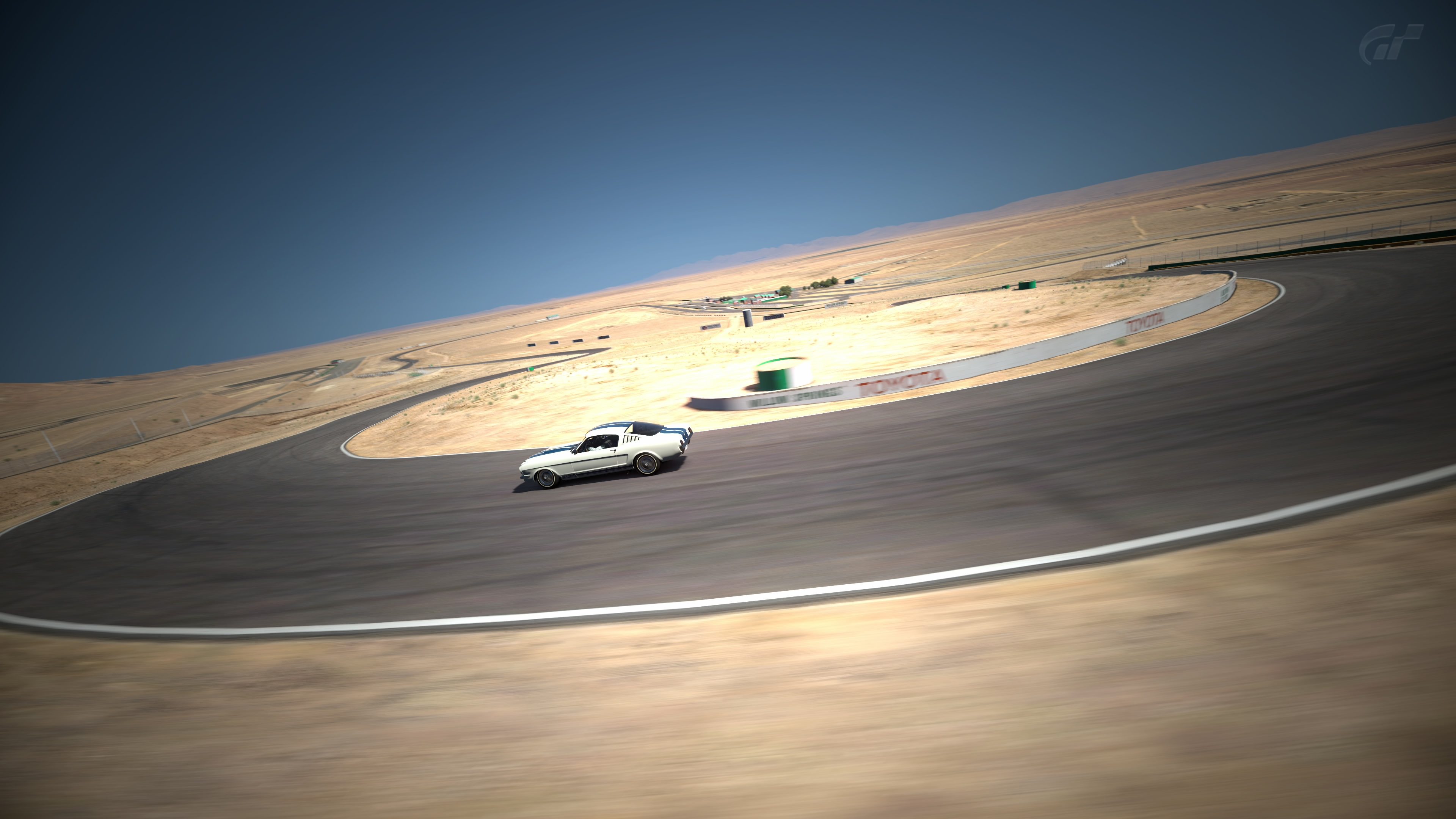 Willow Springs International Raceway - Big Willow_3.jpg