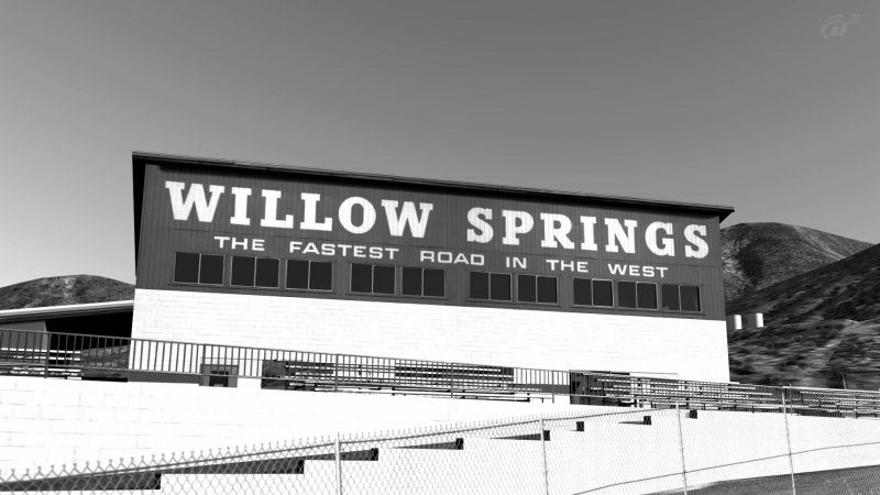 Willow Springs International Raceway_ Big Willow_14.jpg