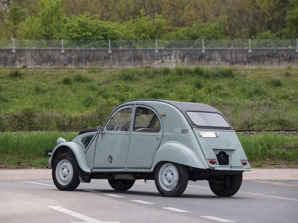 Cars That Time Forgot: Citroën 2CV Sahara